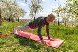 意甲媒体透露：米兰补强后防线时出现新名字：萨索洛的杰伊·伊德泽斯